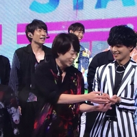 Mステ神回 嵐とキスマイの絡みにファン感激 櫻井翔から桜吹雪のおすそ分け 夏の2時間スペシャル Mステ神回 嵐とキスマイの絡みにファン感激 櫻井翔から桜吹雪のおすそ分け 夏の2時間スペシャル